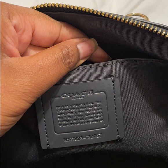 Coach Purse Set *FINAL OFFER PRICE* - Picture 6 of 7